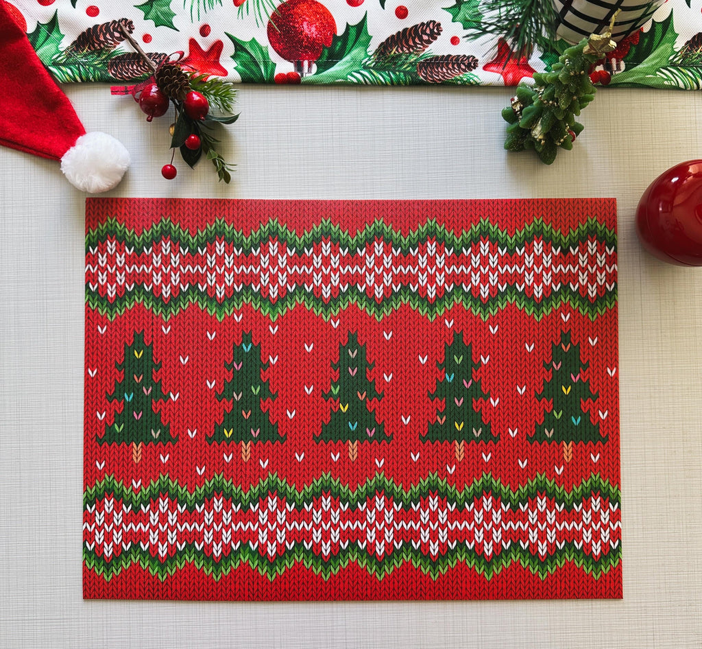 Red Knit Christmas Tree Placemat: Waterproof Holiday Table Decor