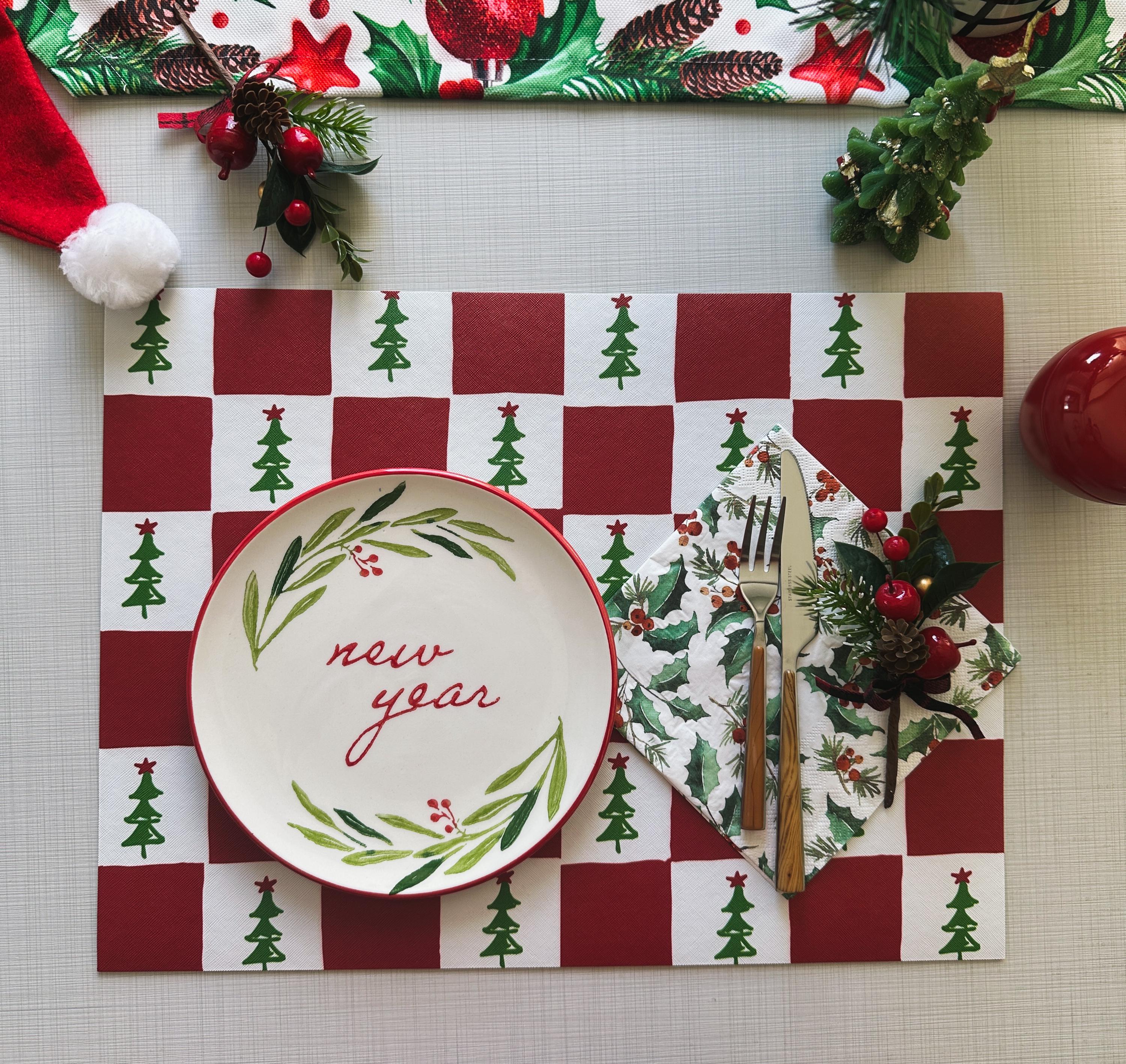Checkered Christmas Tree Placemat: Waterproof PU Leather Holiday Decor